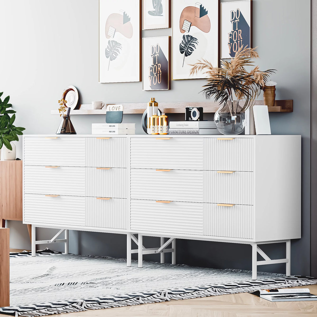 Creamy 6 Drawer Wood Dresser with Metal Base M882