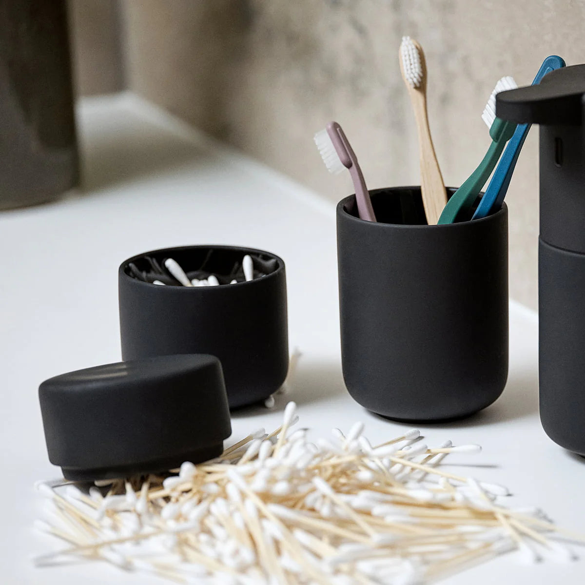 Jar With Lid Grey B3932