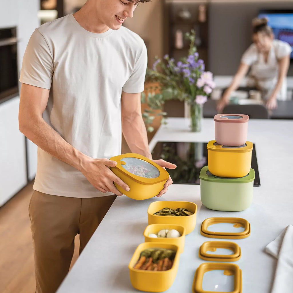 Airtight Containers 450CC Mango Yellow Q83580