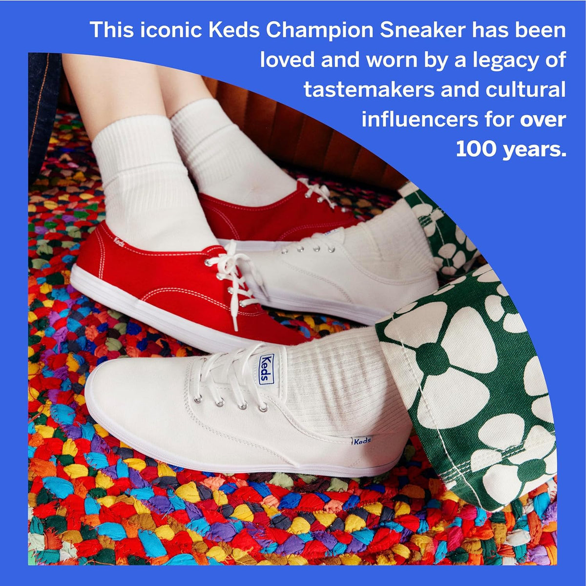White Canvas Sneaker D522