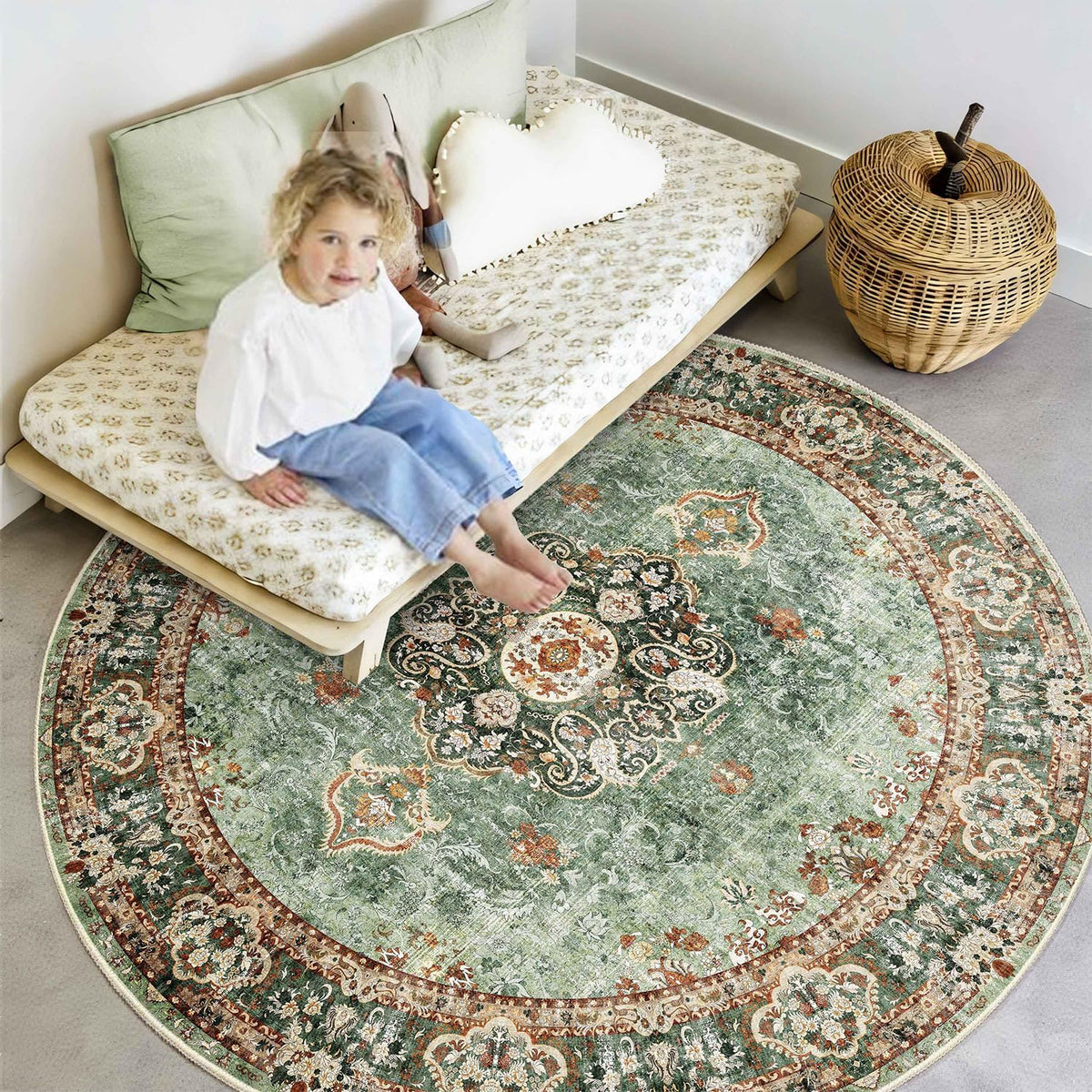 Green Round 6ft Washable Non Slip Rug Q162
