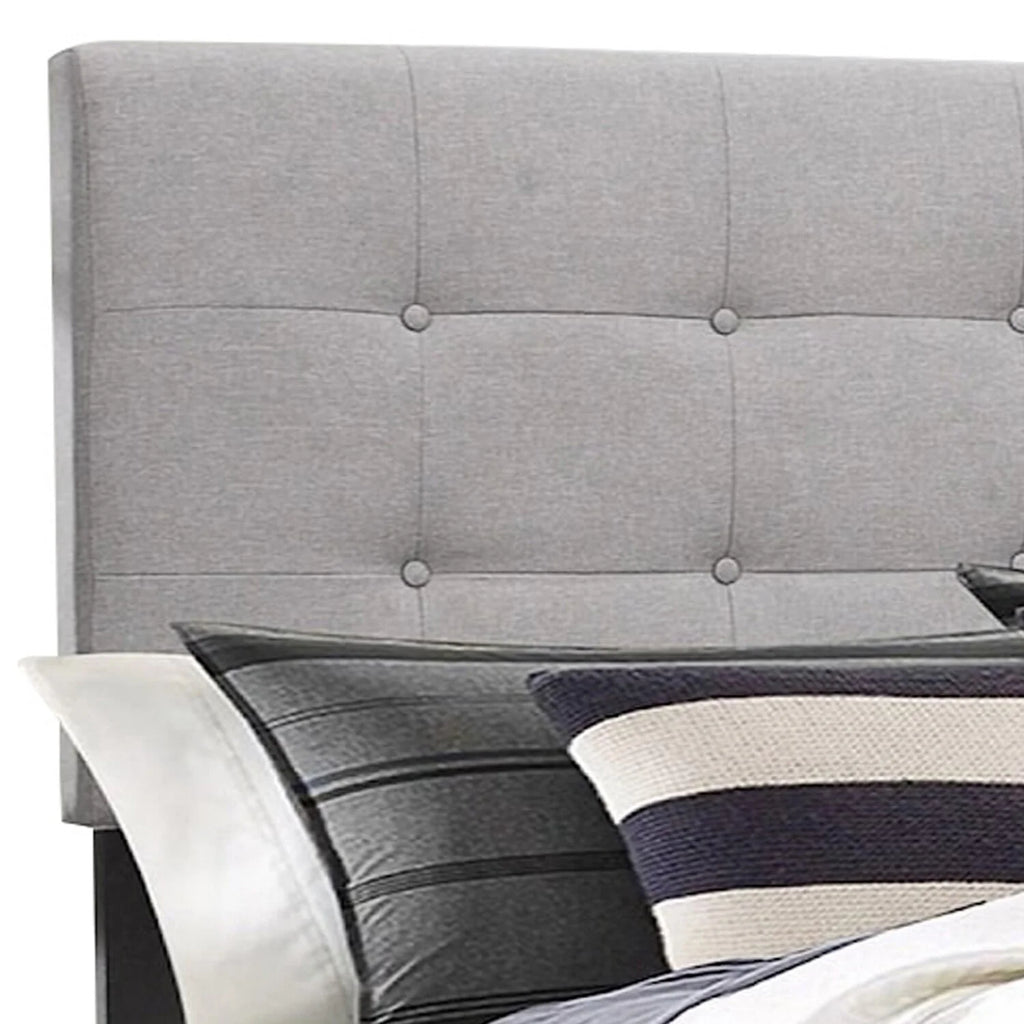 King Size Light Gray Button Tufted Upholstery Wood Bed M890