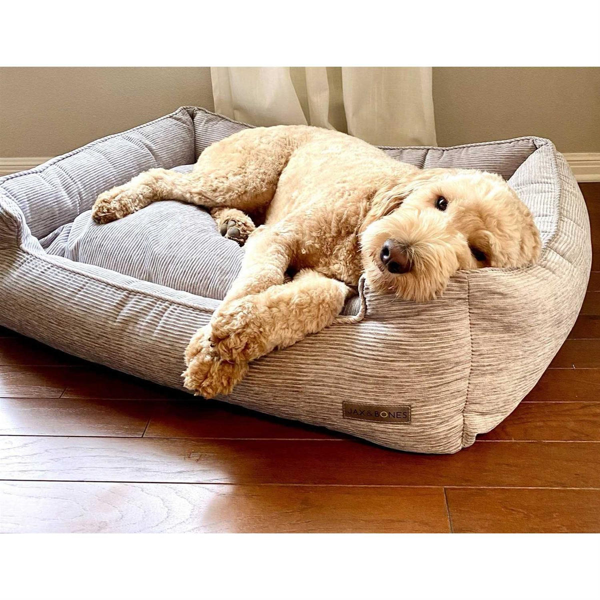 Cordova Lounge Bed Y644330