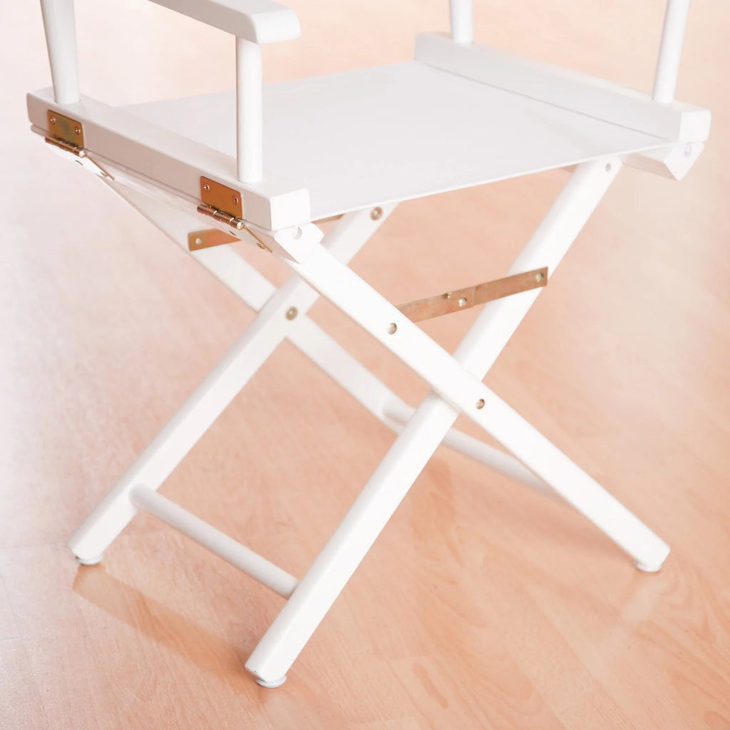 Directors Chair D37884