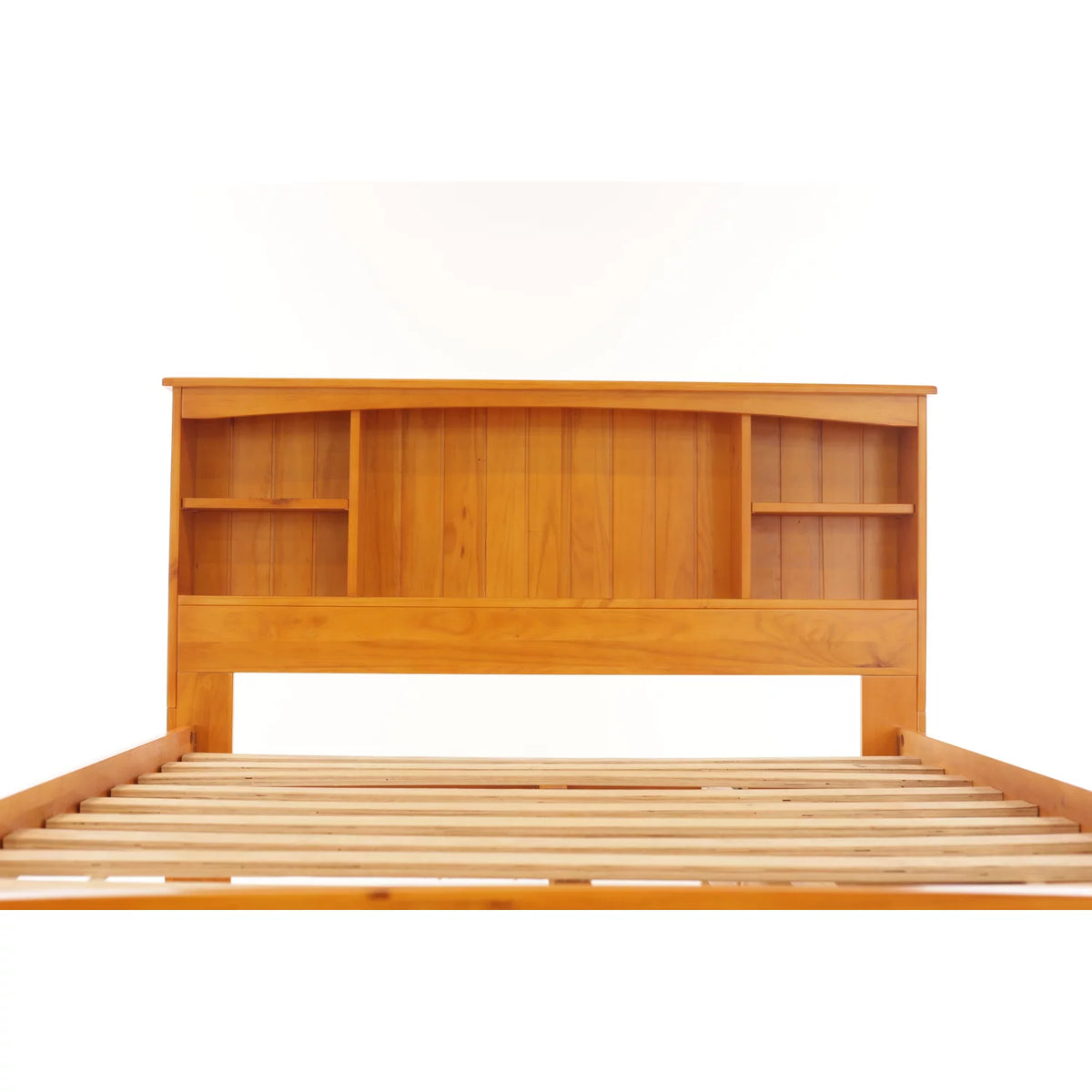 Solid Pine Bed K27660