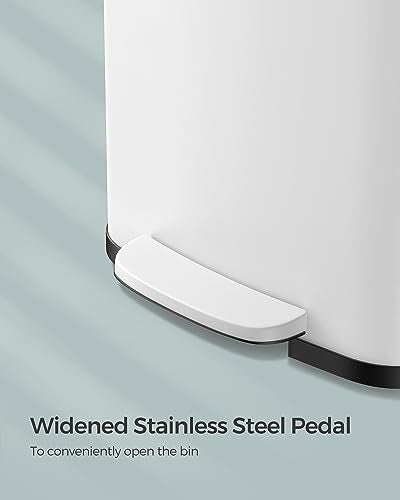 Stainless Steel Kitchen Trash Can with Step-on Pedal K2147