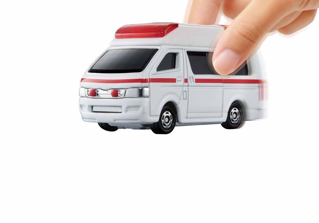 Tomica 4D 06 Toyota Himedic Ambulance K909975