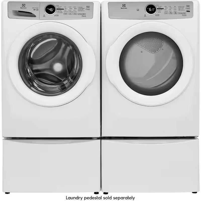 Front Load Washer in White S559