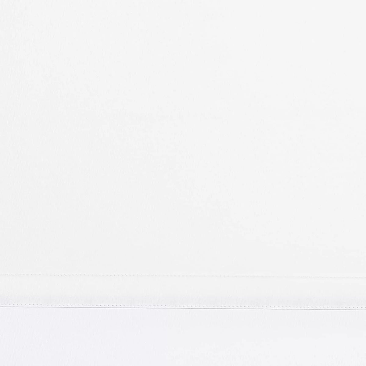 White Cordless Blackout Roman Shade 27"x64" E9708