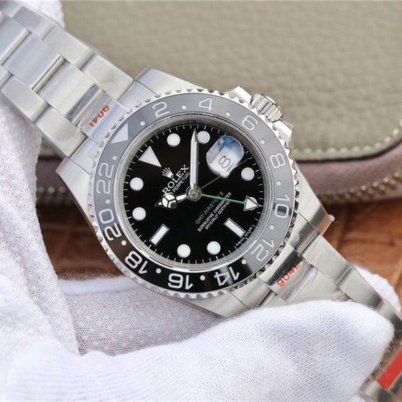 Black Bezel 40mm Watch Y839