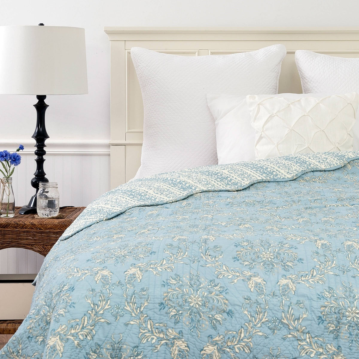 Twin Quilt C999